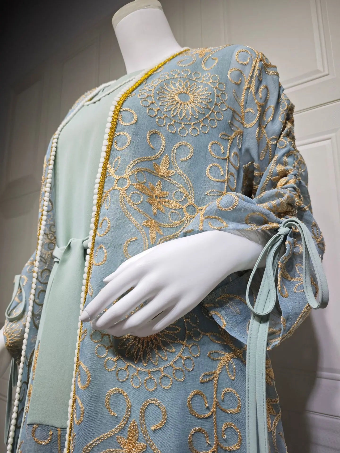 Abaya Set Gold  for Islamic Ramadan and Eid 2026